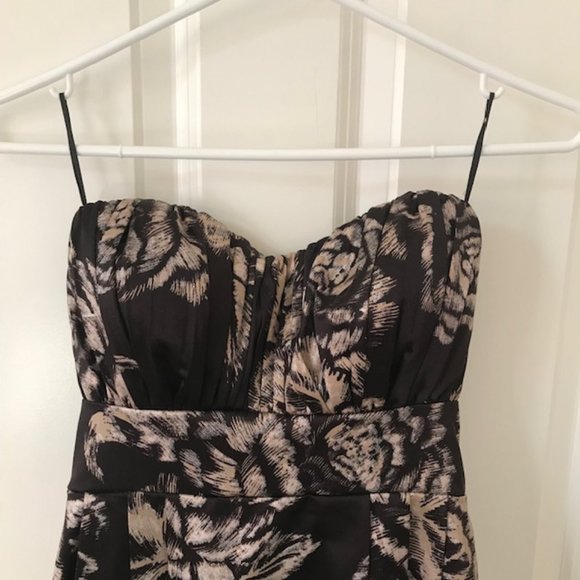 Petite Guess Dress - Picture 3 of 6